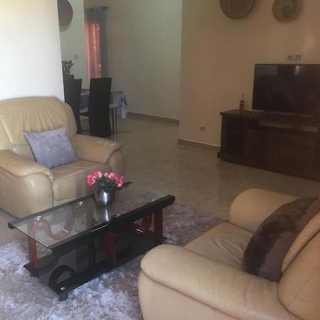 Villa Chez Julien Rufisque Dış mekan fotoğraf
